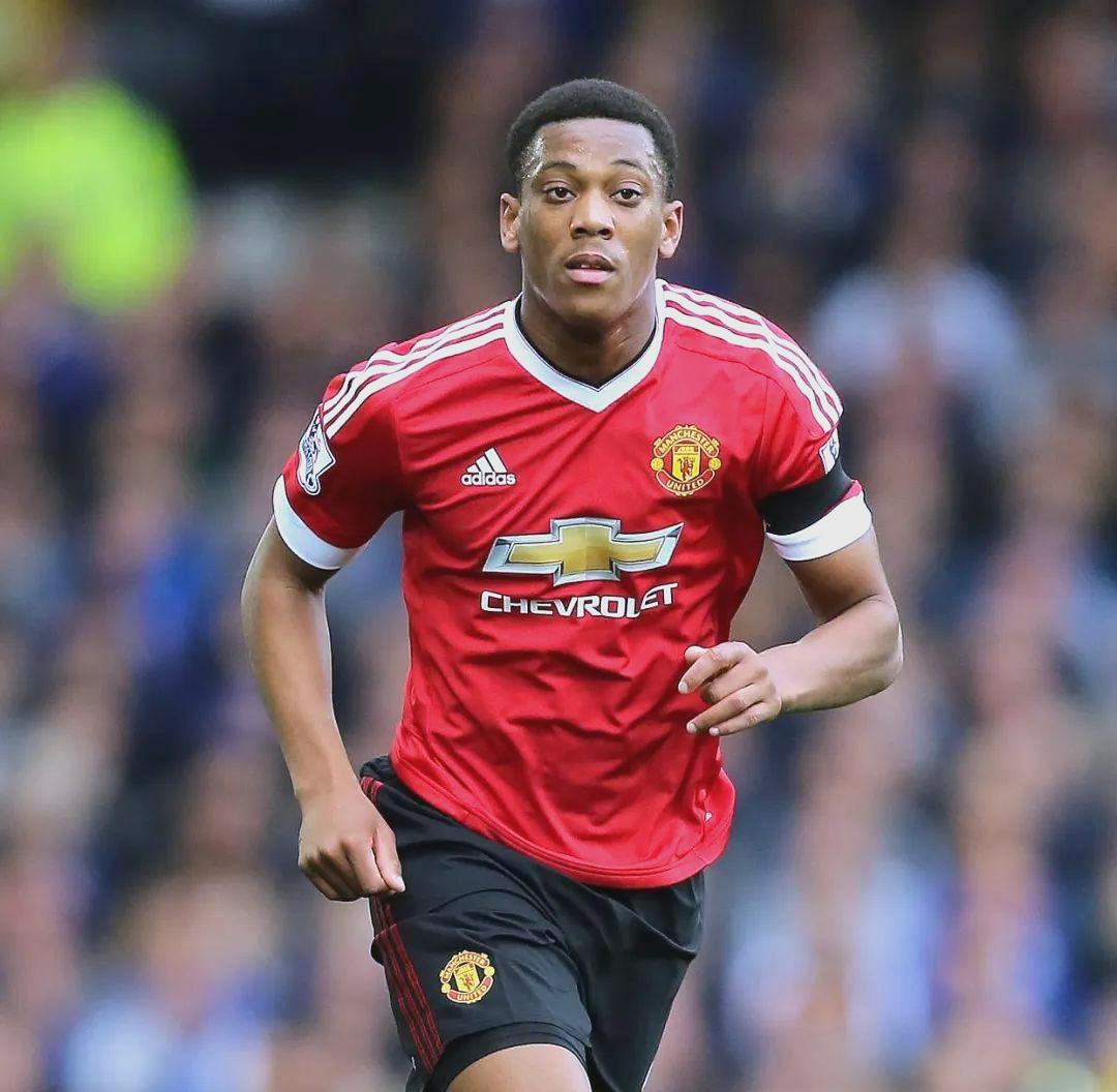 武汉三镇转会期主帅复盘曼联围绕葡超刷新队史纪录，这操作让人直呼：新疆广汇围绕NBA季后赛扳平良机的简单介绍