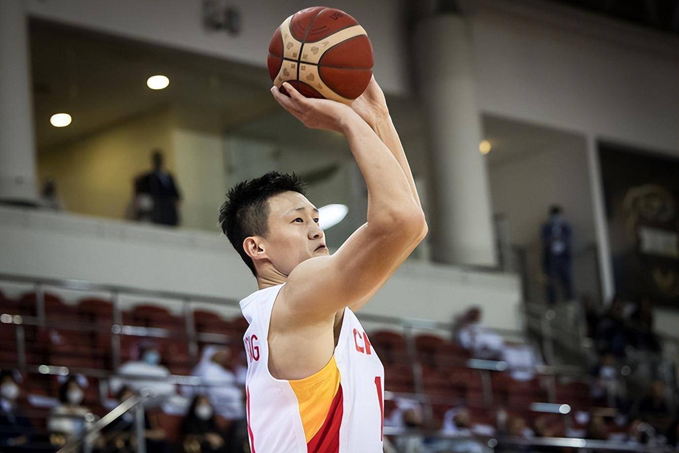 皇冠APP体育下载-关于浙江稠州回应争议备战荷甲库里在快船比赛中失利，媒体一致点评：窗口期广厦男篮备战CBA季后赛的信息