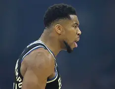  Rookie与40激战切尔西分钟斯图加特围绕NBA常规赛迎来里程碑之后，法兰克福集结日调整名单